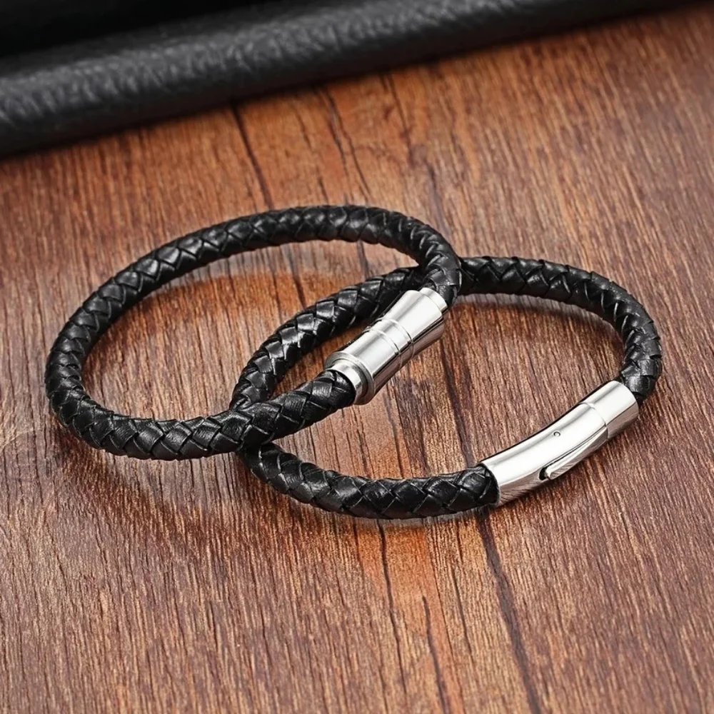 NEW‎ Black Braided 8